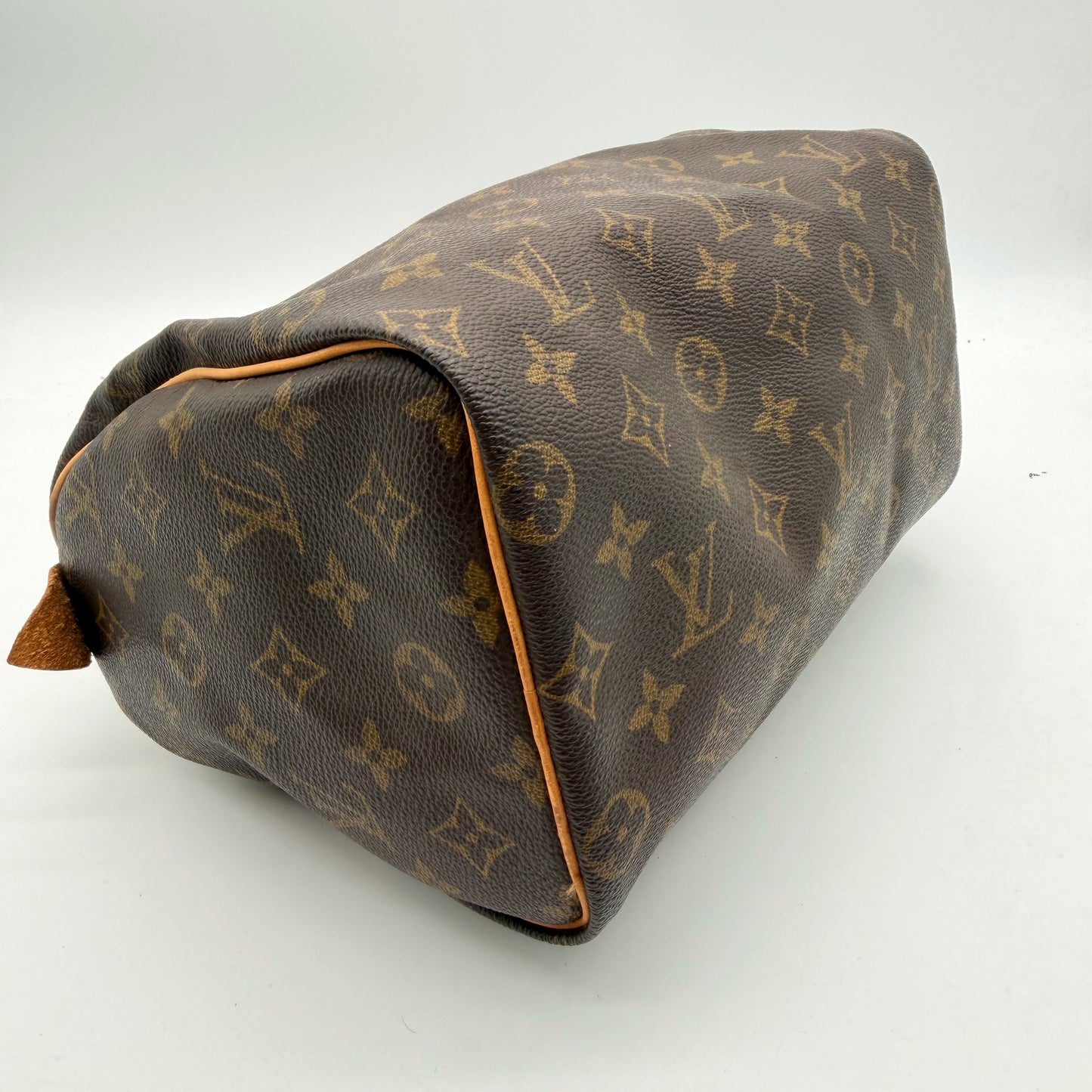 Louis Vuitton Speedy 25 toile Monogram - angle base