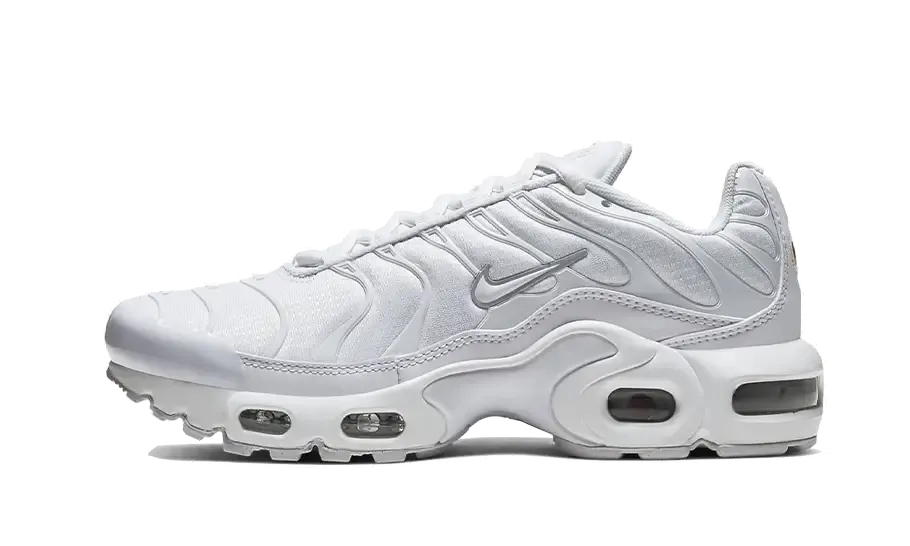 air max tripple white