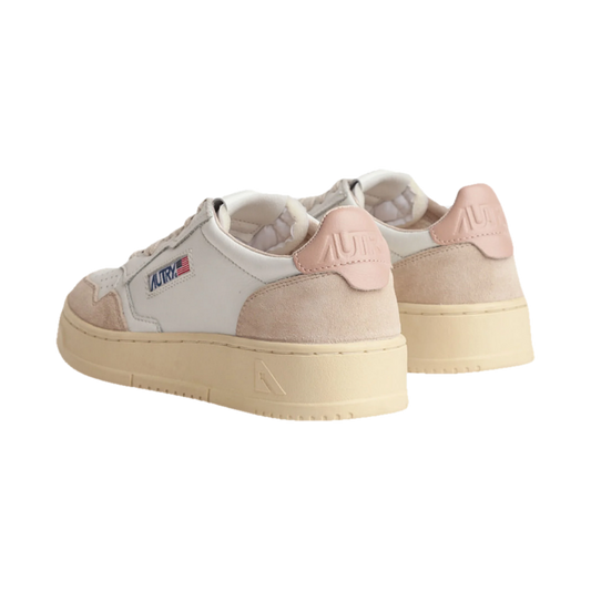 Autry Medalist Low Wit & Powder Leer en Beige Suède
