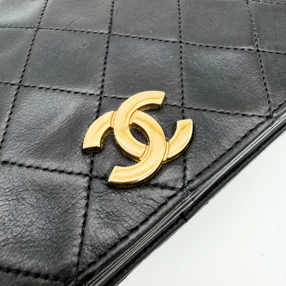 Chanel – Mademoiselle 23 cm Cuir Matelassé Noir