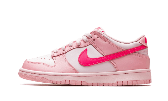 Nike Dunk Low Triple Pink (Barbie)