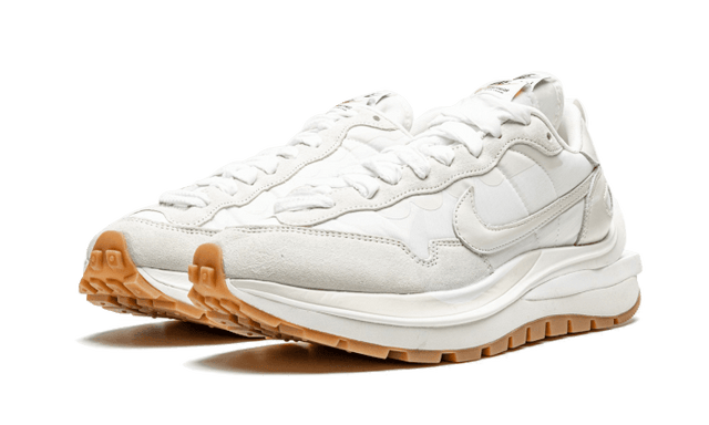 Nike Vaporwaffle Sacai Sail Gum