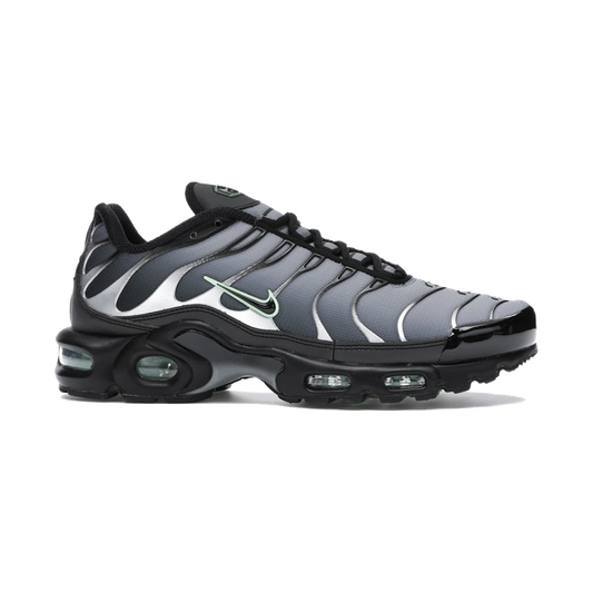 Nike Air Max Plus Black Particle Grey Vapour Green