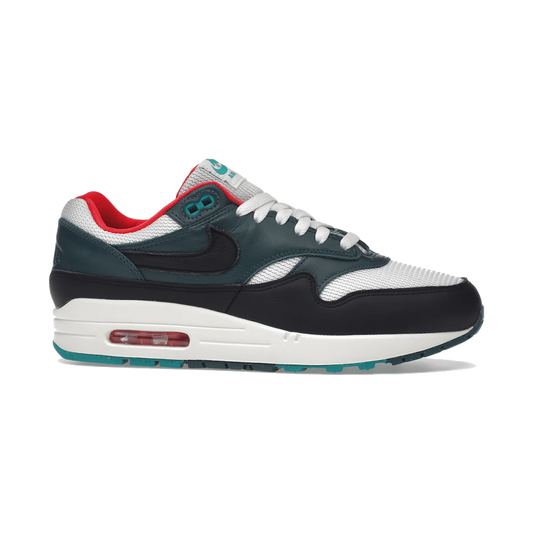 Nike Air Max 1 LeBron James Liverpool F.C.