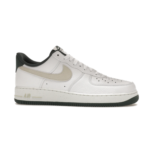 Nike Air Force 1 Low '07 LV8 Vintage Green