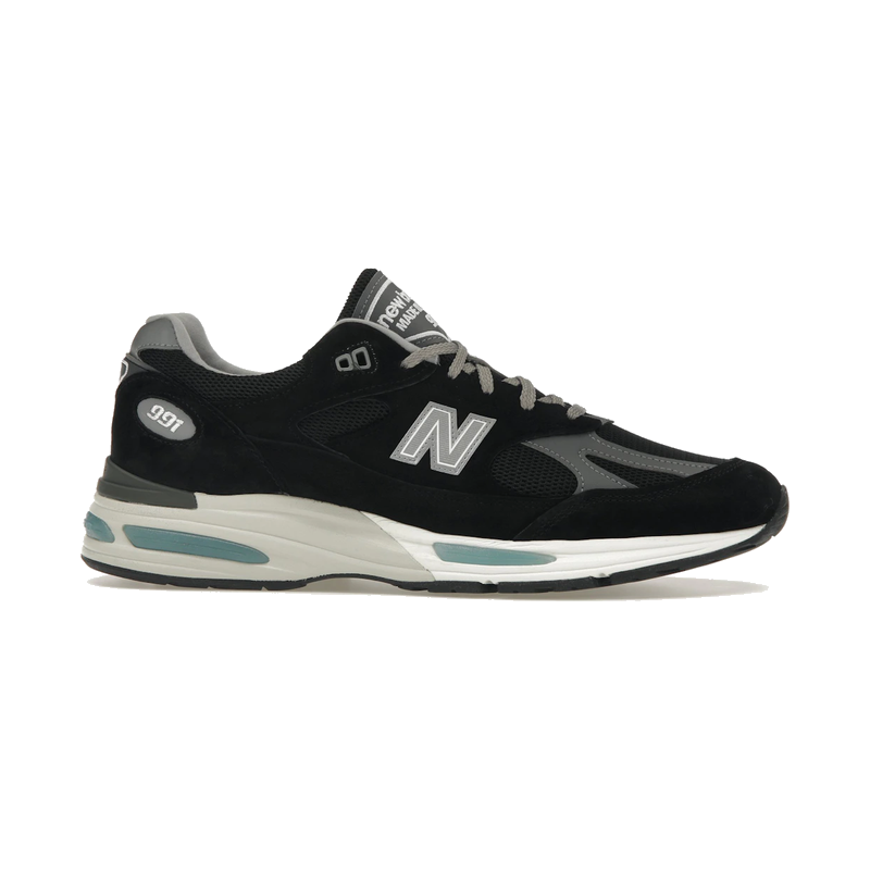 New Balance 991v2 MiUK Black Grey