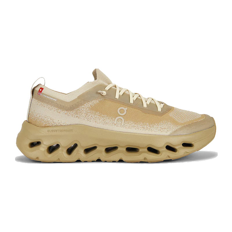 On Running Cloudtilt Moon Zendaya Winter Kasha