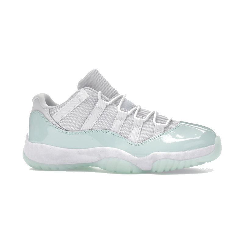 Air Jordan 11 Retro Low Igloo