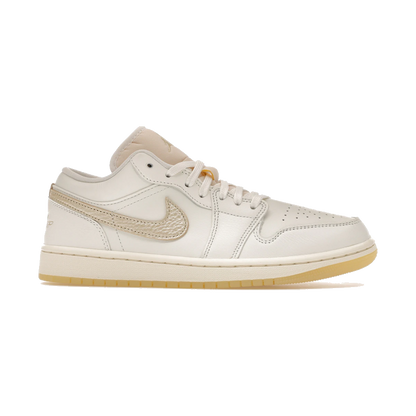 Air Jordan 1 Low SE Metallic Team Gold