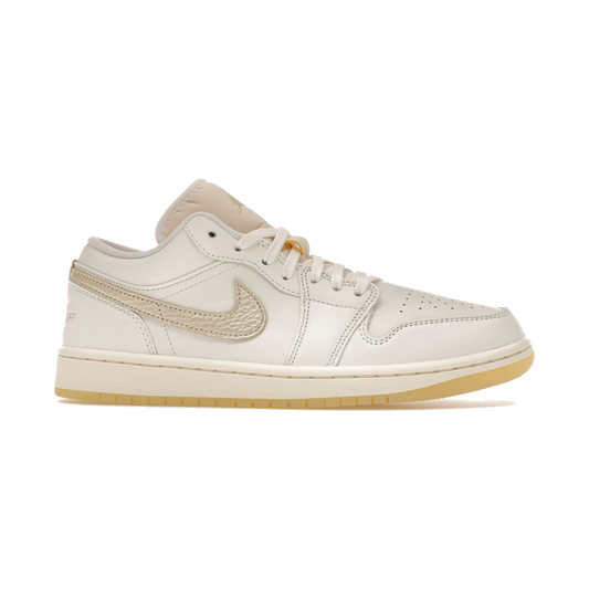 Air Jordan 1 Low SE Metallic Team Gold