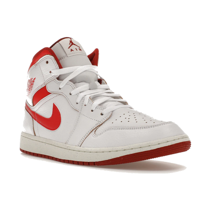 Air Jordan 1 Mid SE Dune Red