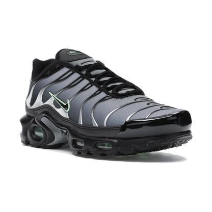 Nike Air Max Plus Black Particle Grey Vapour Green