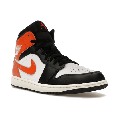 Air Jordan 1 Mid Black Toe Starfish