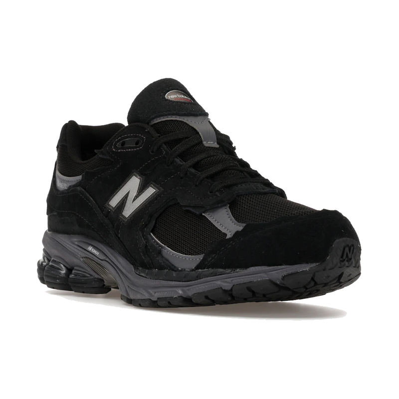 New Balance 2002R Gore-Tex Protection Pack Black Magnet