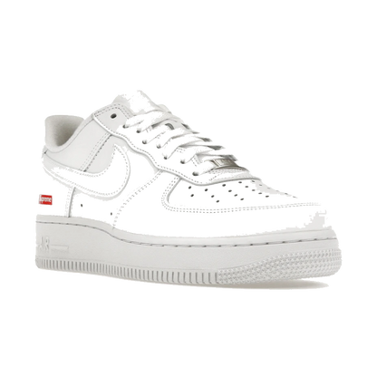 Nike Air Force 1 Low Supreme White