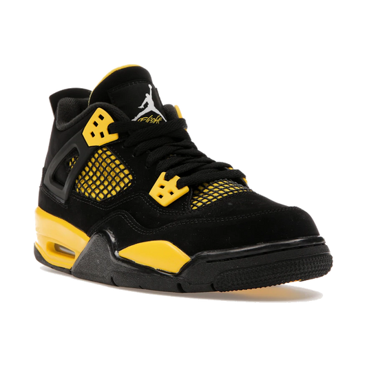Air Jordan 4 Retro Thunder 2023