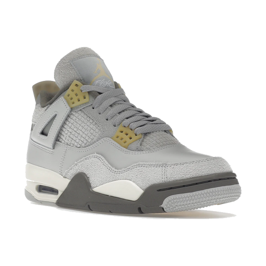 Air Jordan 4 Retro SE Craft Photon Dust