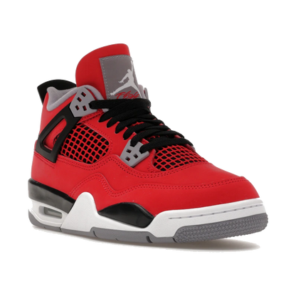 Air Jordan 4 Retro Toro Bravo 2026