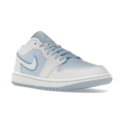 Air Jordan 1 Low SE Reverse Ice Blue