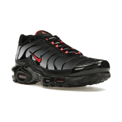 Nike Air Max Plus Black Gradient Red