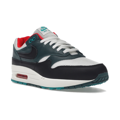 Nike Air Max 1 LeBron James Liverpool F.C.