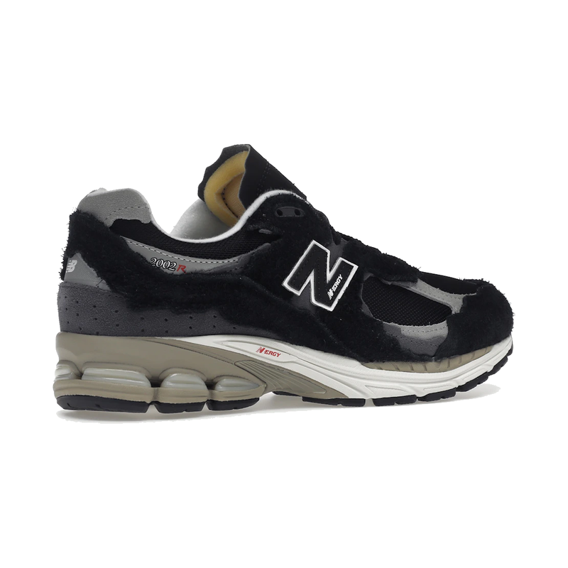 New Balance 2002R Protection Pack Black Grey