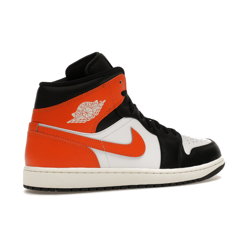 Air Jordan 1 Mid Black Toe Starfish