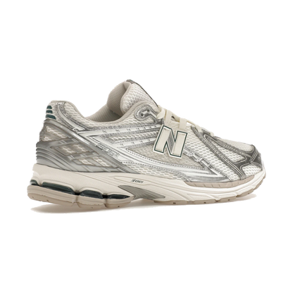 New Balance 1906R Silver Metallic Sea Salt