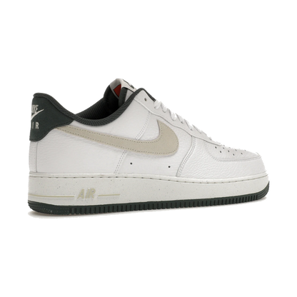 Nike Air Force 1 Low '07 LV8 Vintage Green