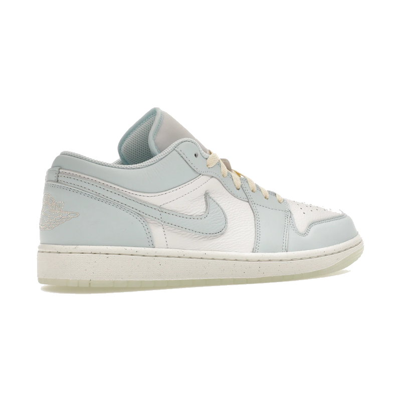 Air Jordan 1 Low SE Glacier Blue Summit White