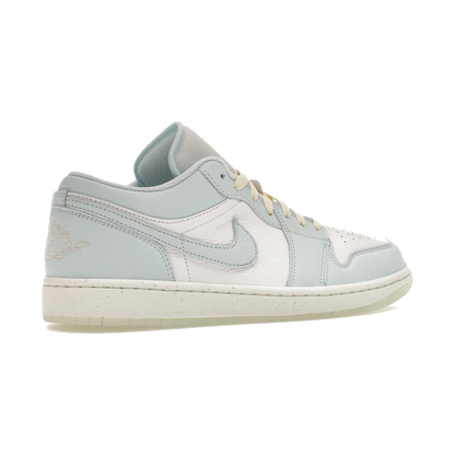Air Jordan 1 Low SE Glacier Blue Summit White