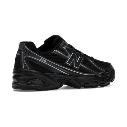 New Balance 740 Black Silver Metallic