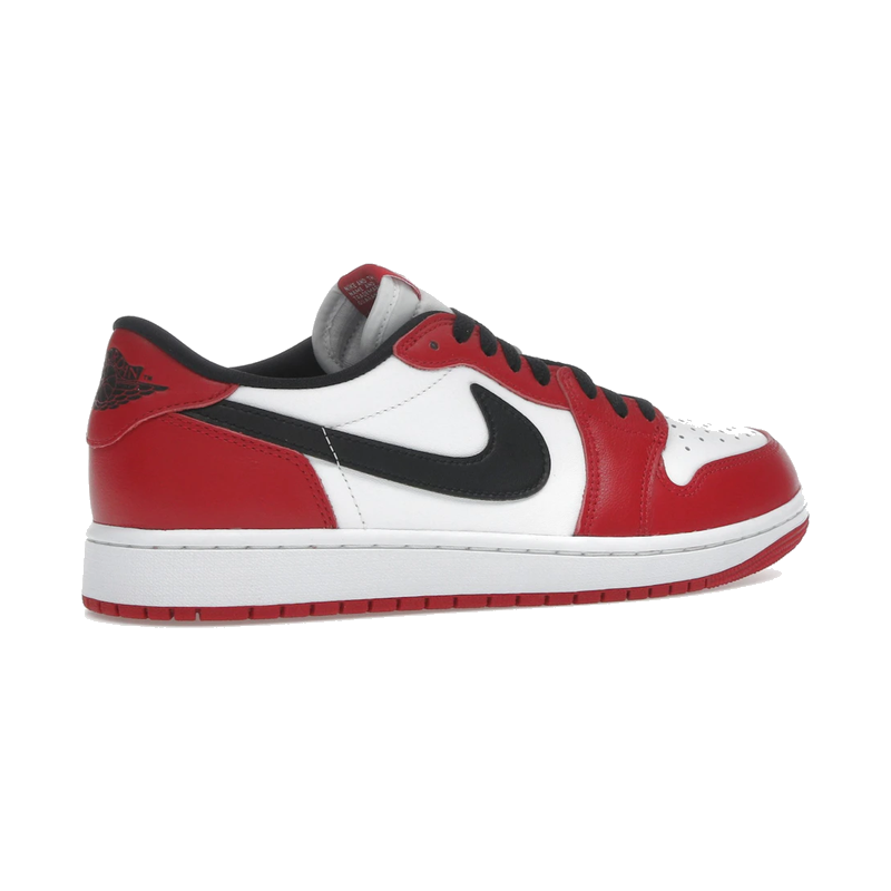 Air Jordan 1 Retro Low OG Chicago 2025