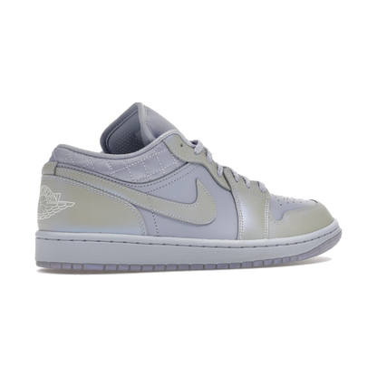 Air Jordan 1 Low SE Ghost Pearlized Quilt