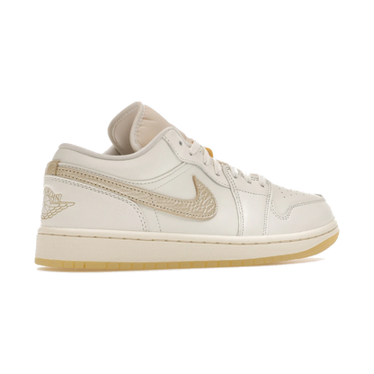 Air Jordan 1 Low SE Metallic Team Gold