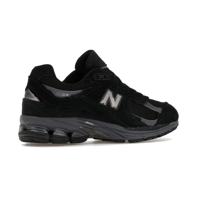 New Balance 2002R Gore-Tex Protection Pack Black Magnet