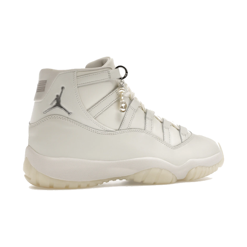 Air Jordan 11 Retro Pearl