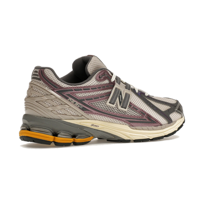 New Balance 1906R Licorice