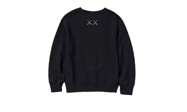 Uniqlo Longsleeve Sweatshirt KAWS Black - 467773